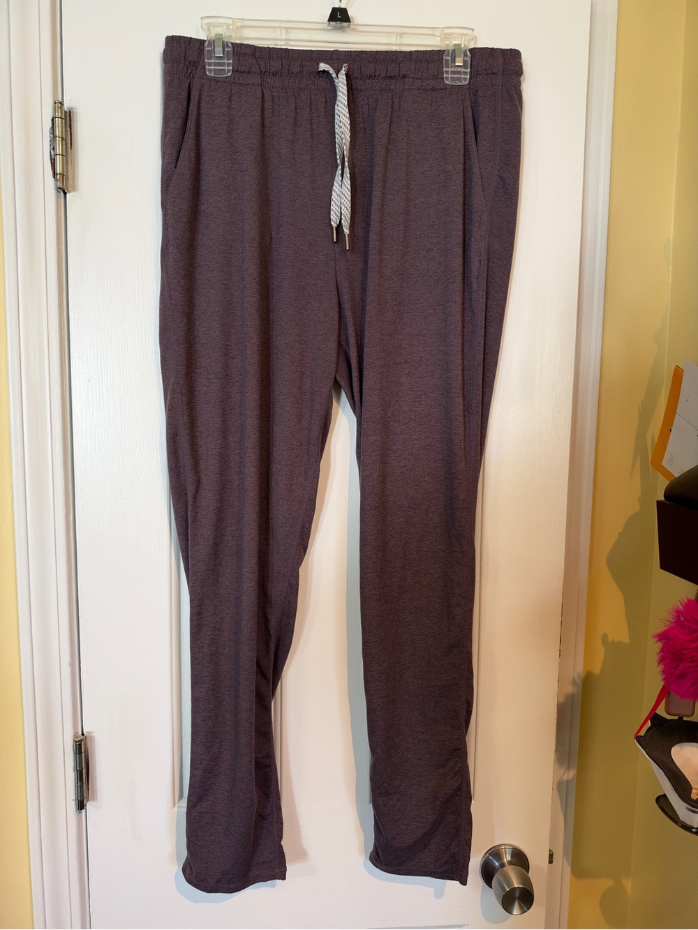 Women's Drawstring Joggers in Plum Heather